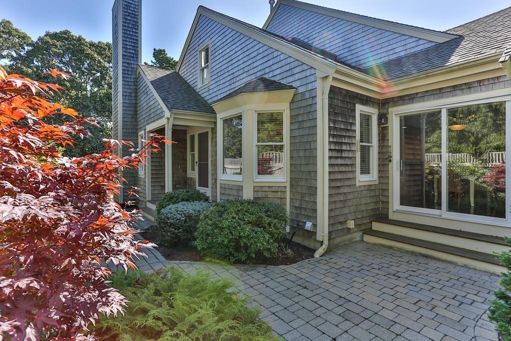 1 Wildflower Ln - Photo 1