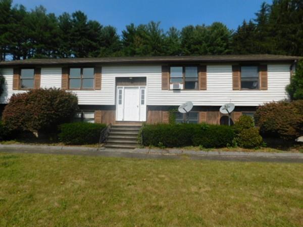 192 Bourne St - Photo 1