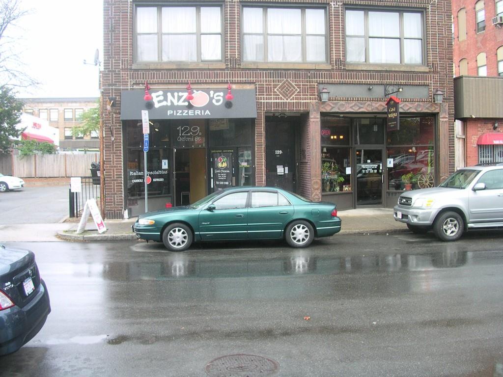 129 Oxford Street - Photo 1