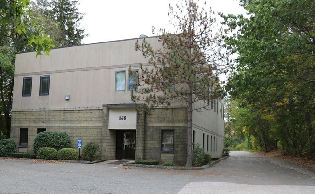 168 Centre St - Photo 1
