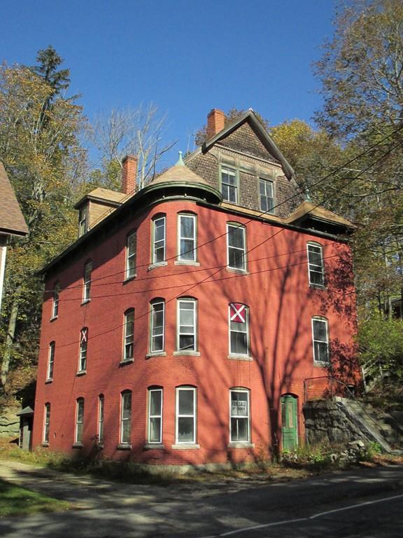 56 Pearl St - Photo 1