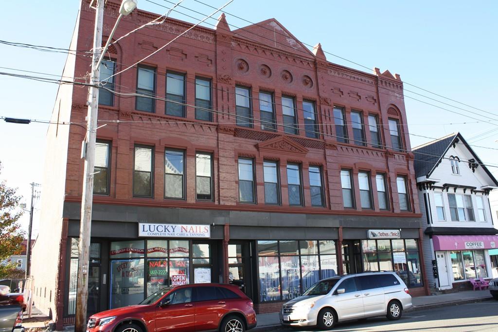560 Washington Street - Photo 1