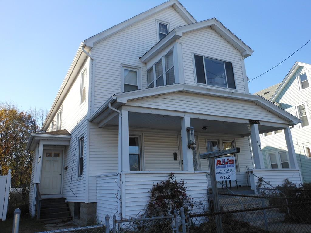 662-664 Dickinson St - Photo 1