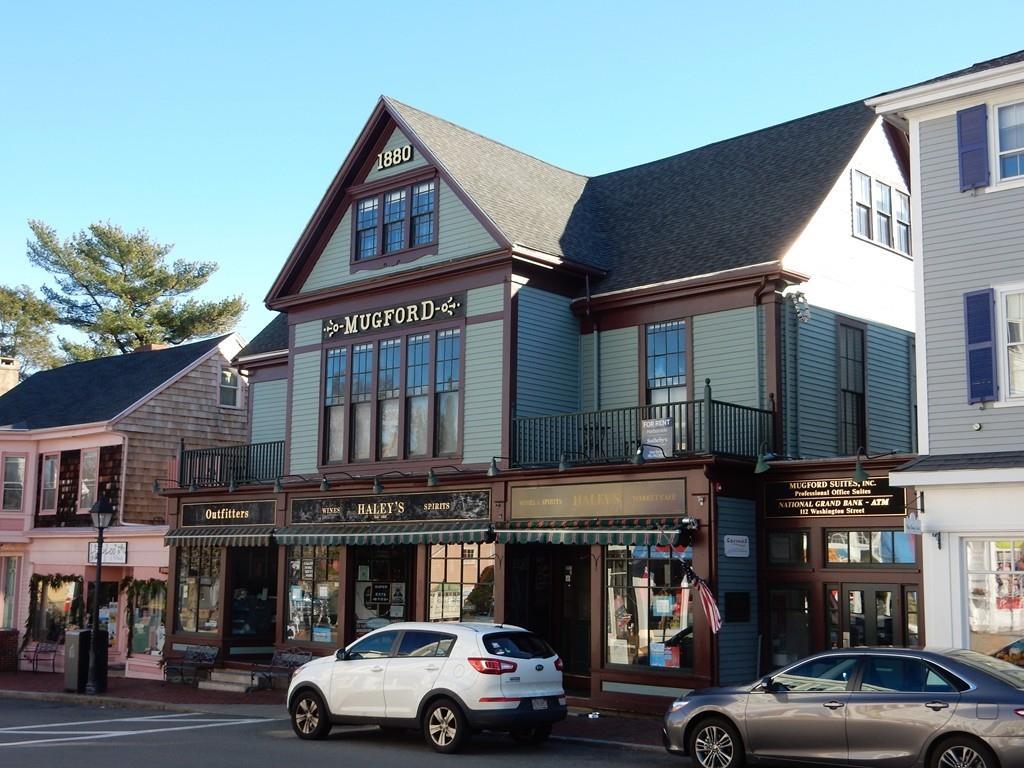 114 Washington - Photo 1
