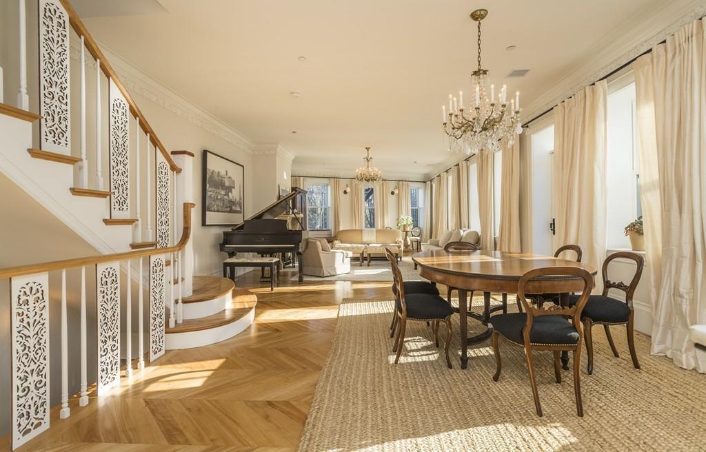 93 Charter Street - Photo 1