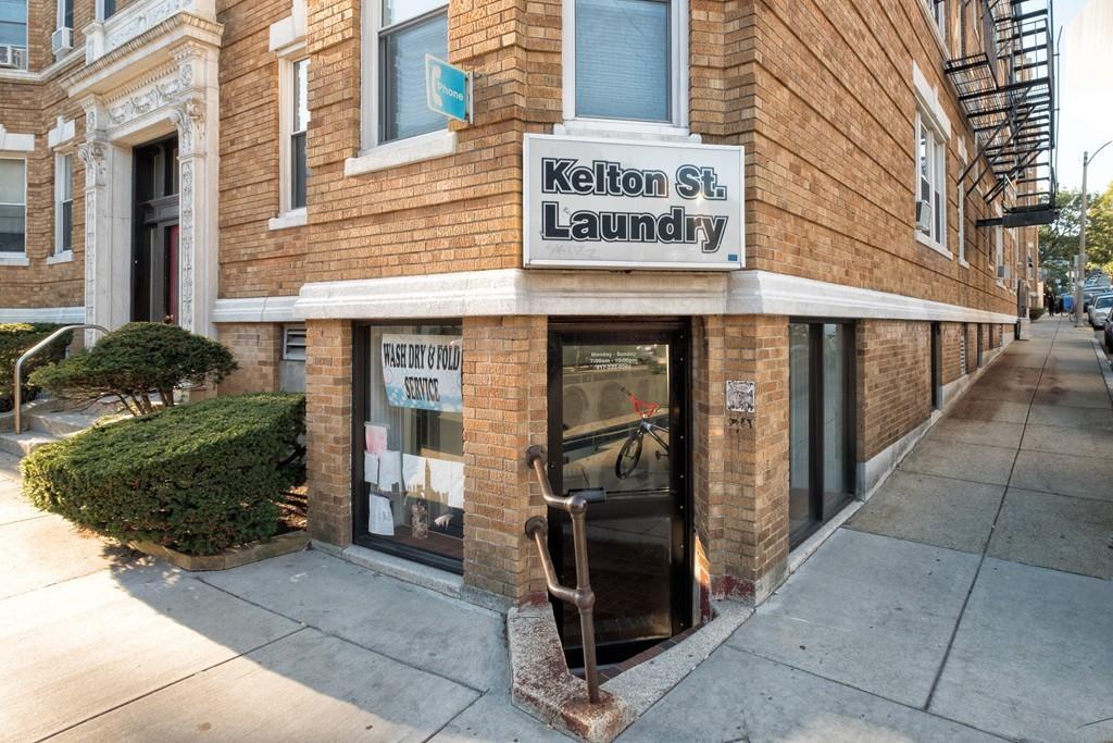 229 Kelton Street - Photo 1
