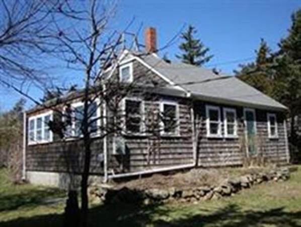 43 Lawrence Ave - Photo 1