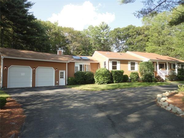 567 Mohawk Dr - Photo 1