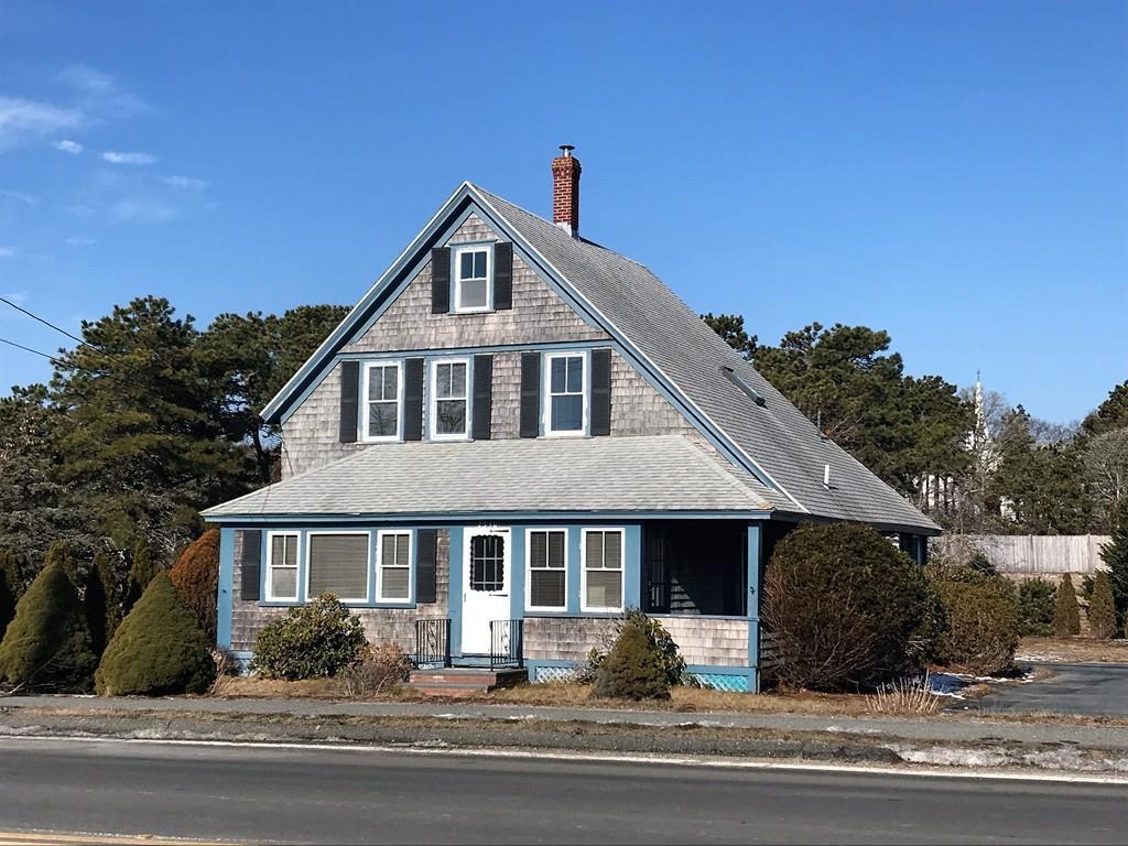 2350 Main - Photo 1