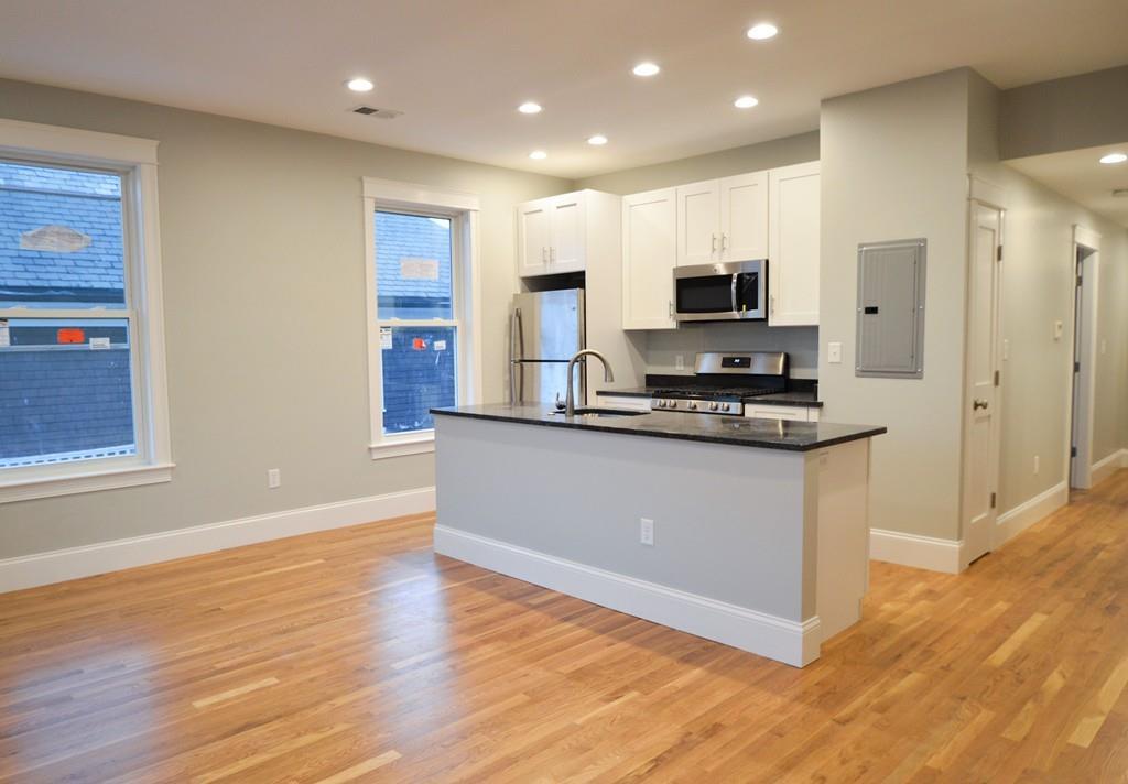 405 South Huntington Avenue - Photo 1