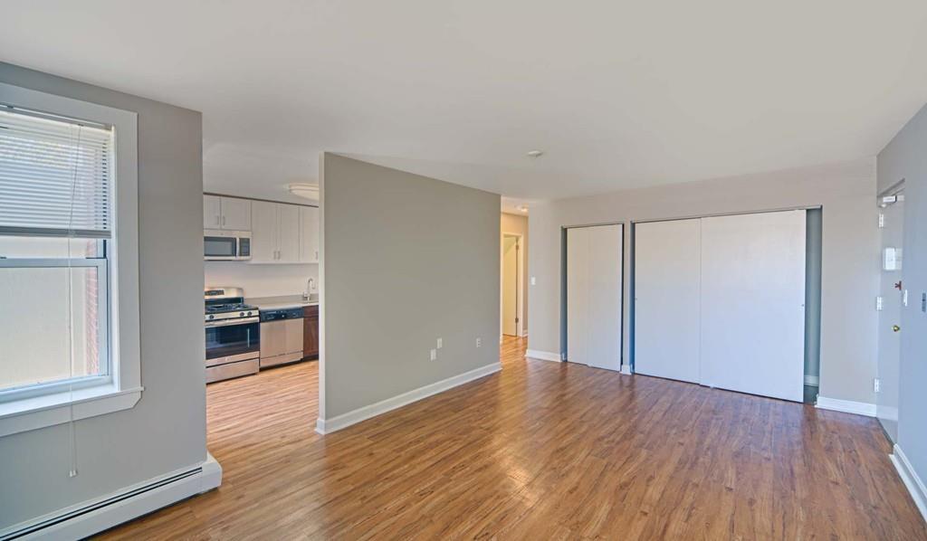 9 Bronsdon St. - Photo 1