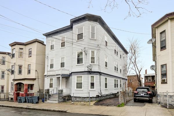 76 Grove St - Photo 1