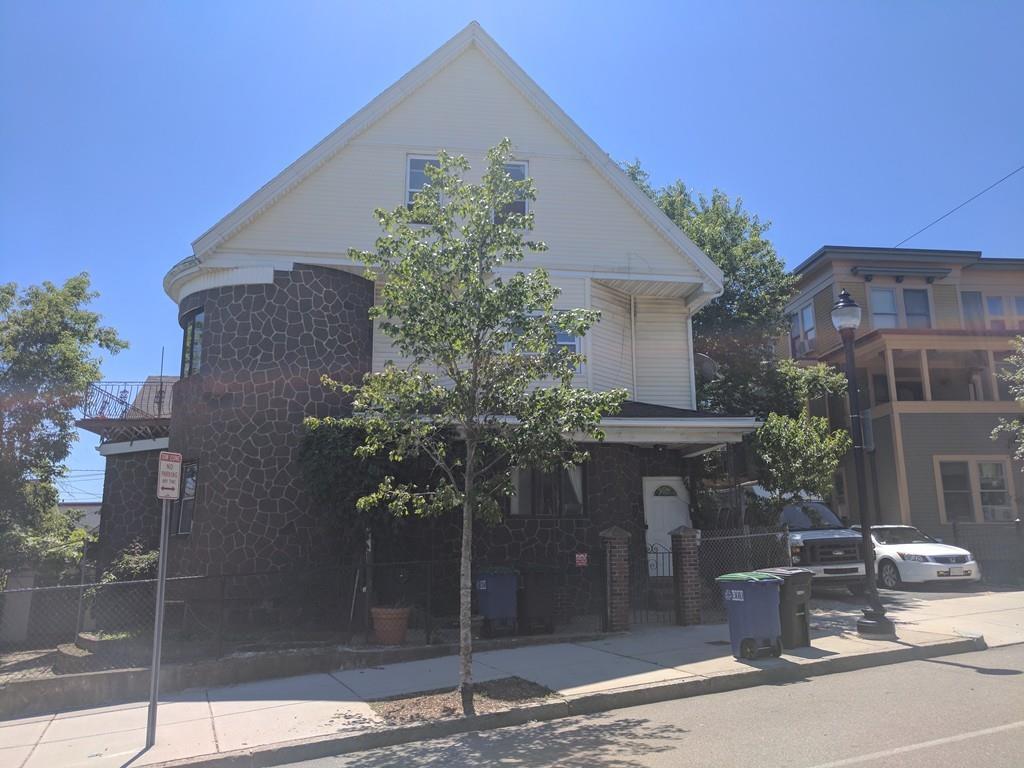 67 Temple St - Photo 1