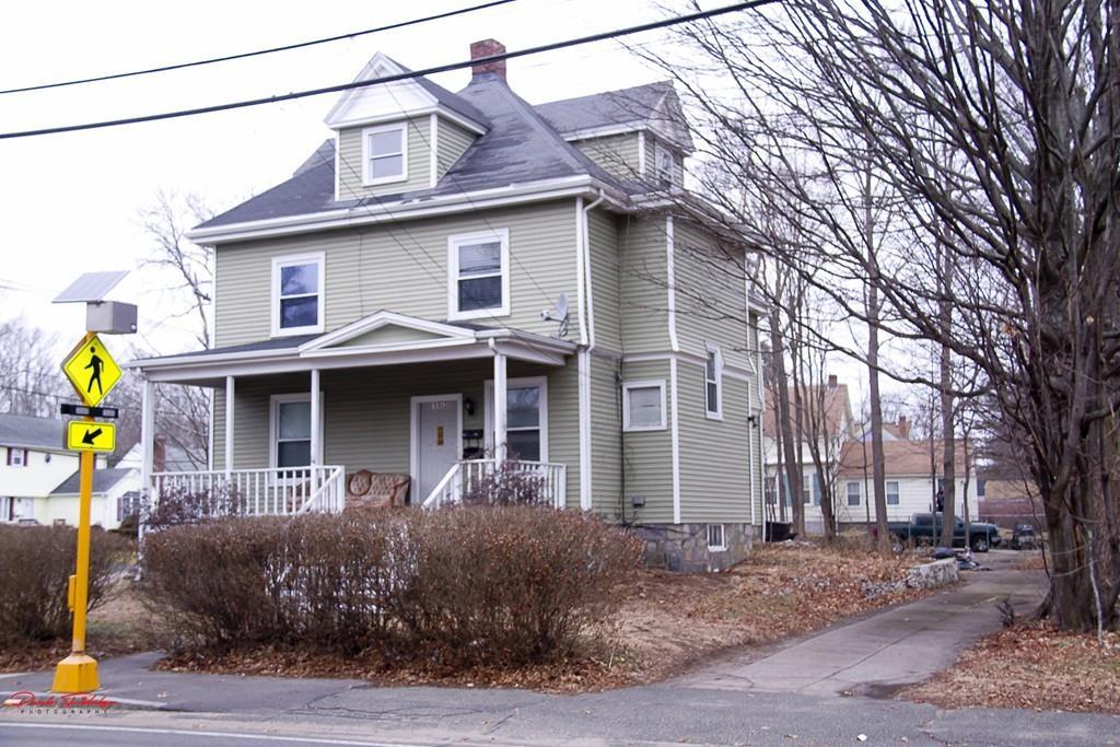 153 Warren St - Photo 1