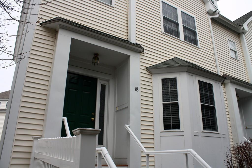 555 Main Street - Photo 1