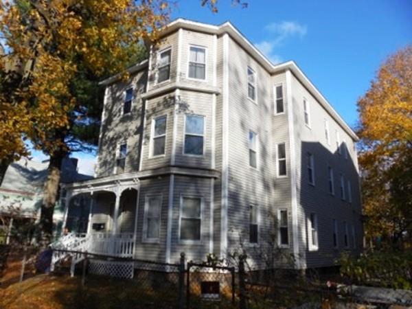 62 Lakewood St - Photo 1