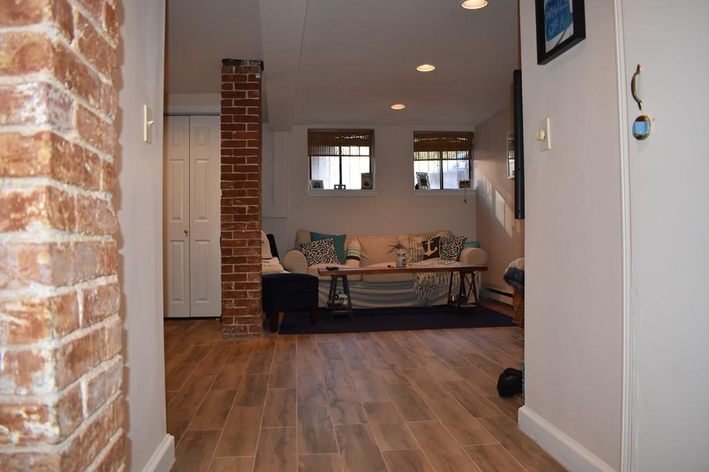 3 Auburn - Photo 1