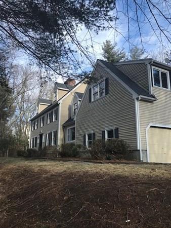 63 Whitewood Rd - Photo 1