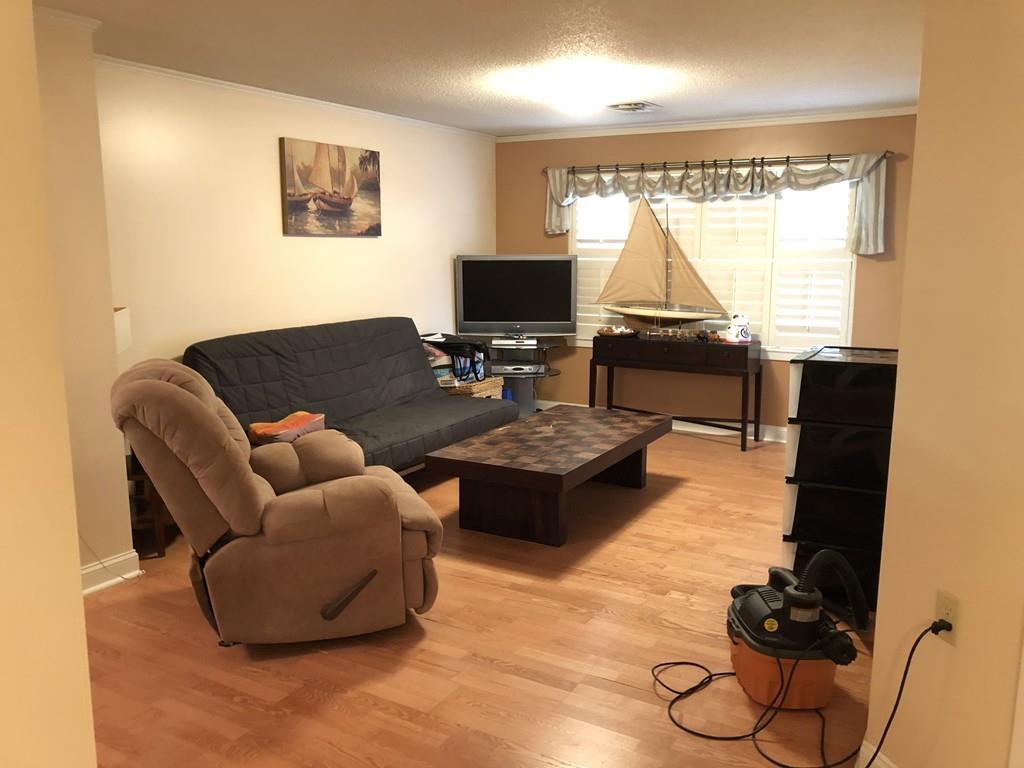 300 Brookside Dr - Photo 1
