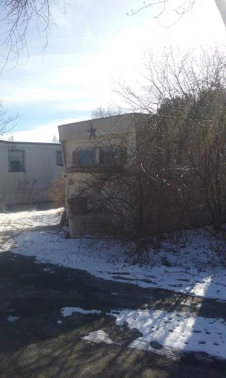 98 Newbury - Photo 1