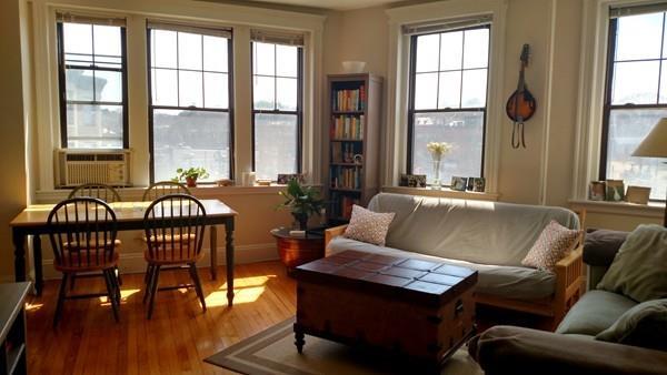 2 Sutherland Road - Photo 1