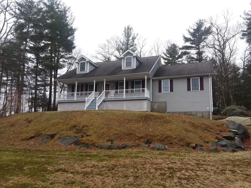 8 Hemlock Hollow - Photo 1