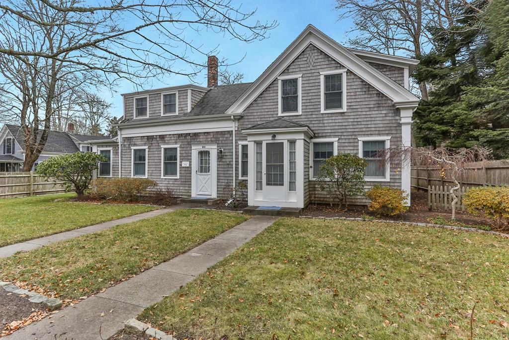 809 Main St - Photo 1
