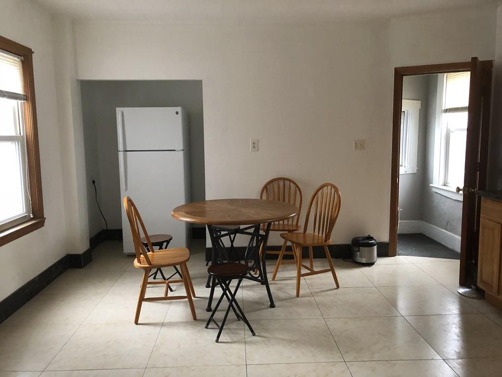 186 Bilings St - Photo 1