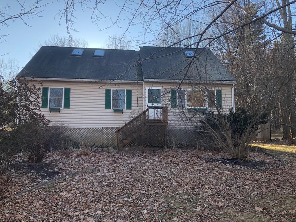 253 Amesbury Rd - Photo 1