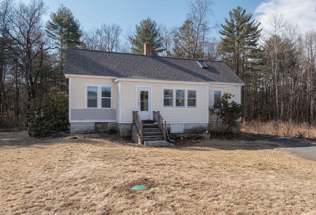 137 Old Amherst Road - Photo 1