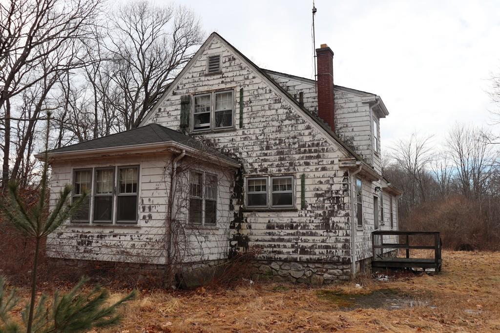 25 Vinal St - Photo 1