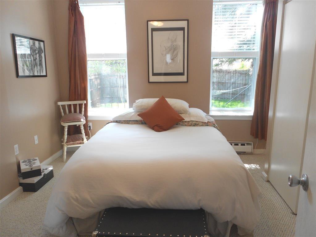 171 W 8th Street - Photo 1