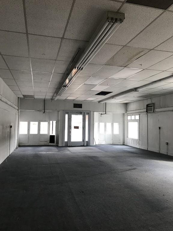 1 Main St - Photo 1