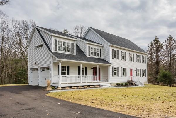 93 Suomi St - Photo 1