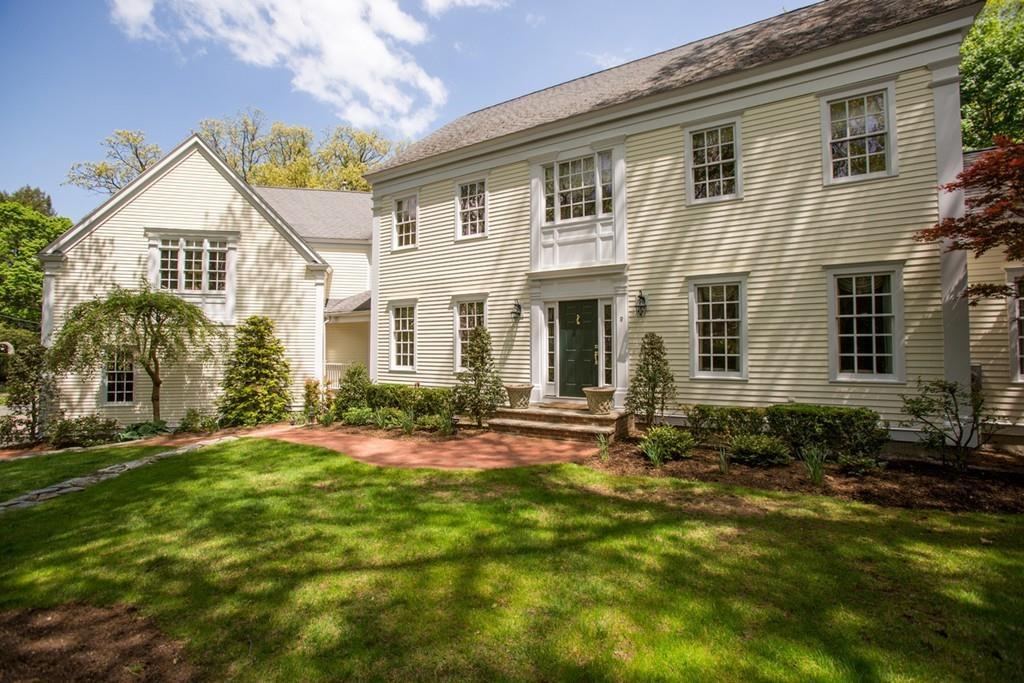8 Cushing Rd - Photo 1