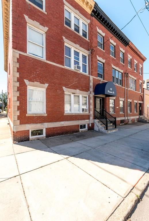 94 Bragdon St - Photo 1