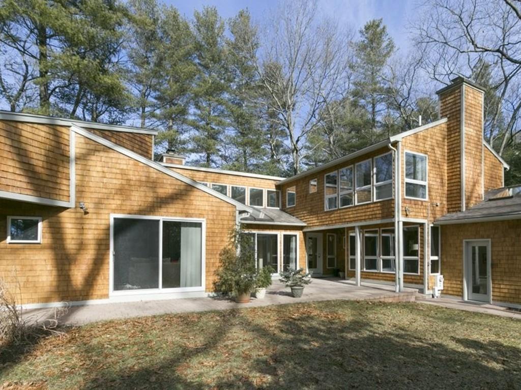 97 Lincoln Rd - Photo 1