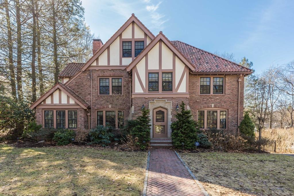 185 Valentine St - Photo 1