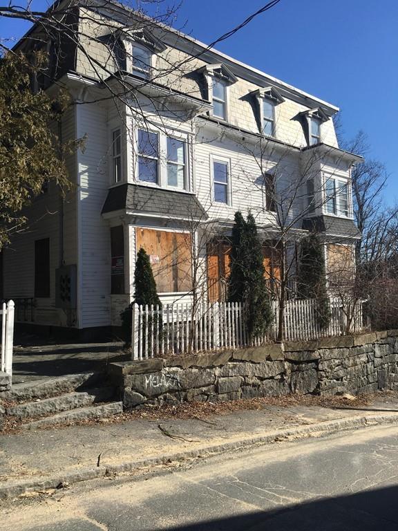 13-15 Chestnut St - Photo 1