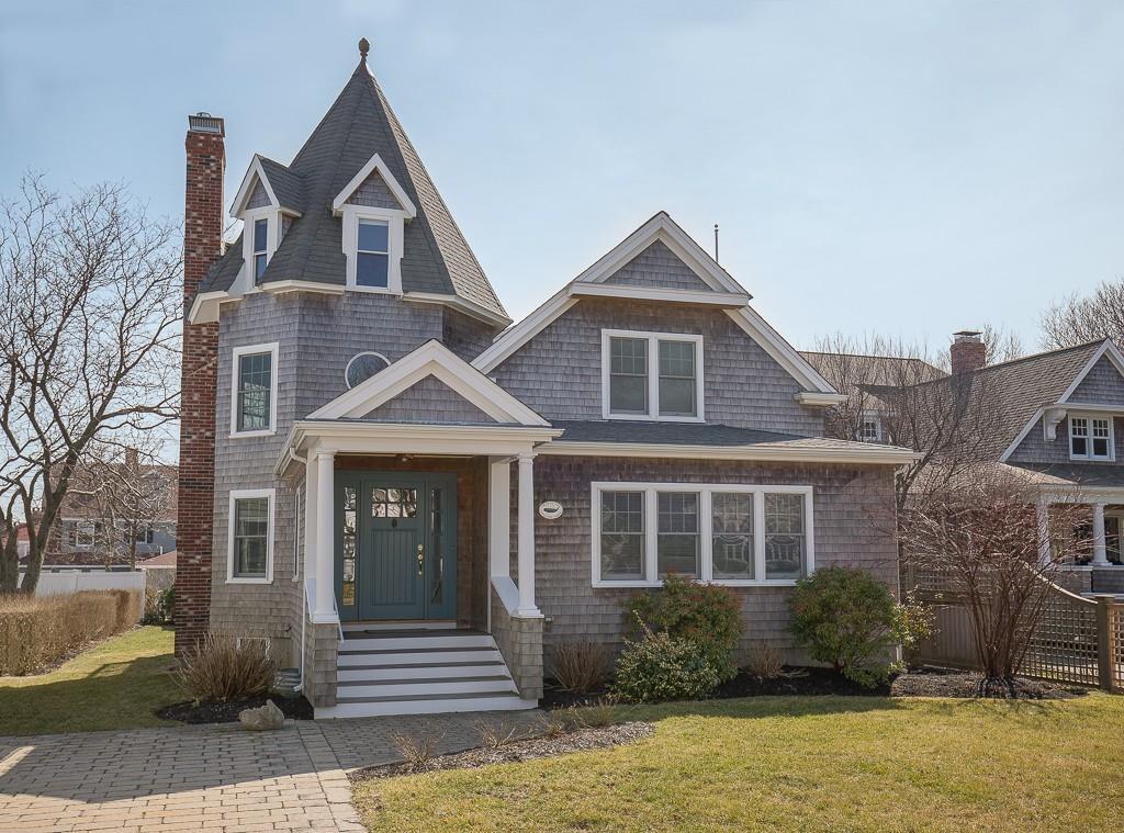 22 Collier Ave - Photo 1