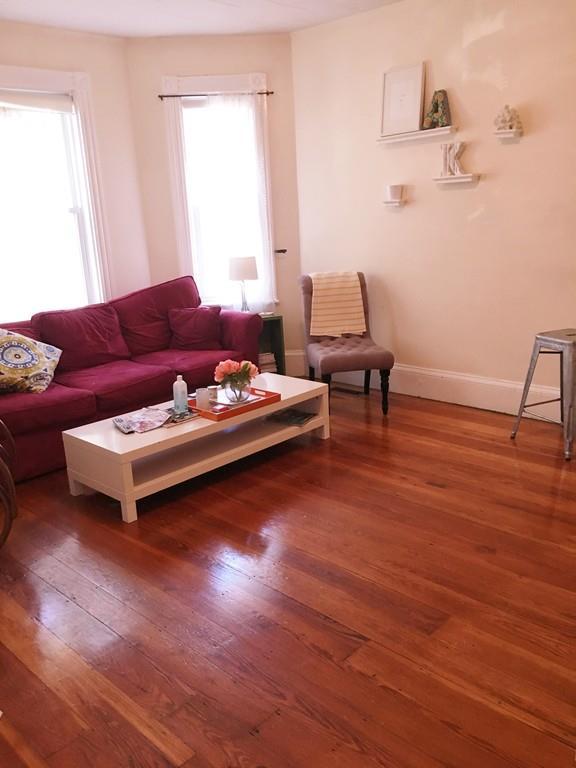667 East 8th - Photo 1