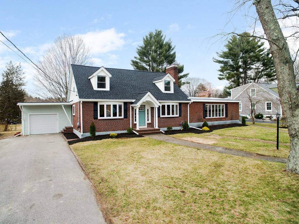 347 W Britannia St - Photo 1