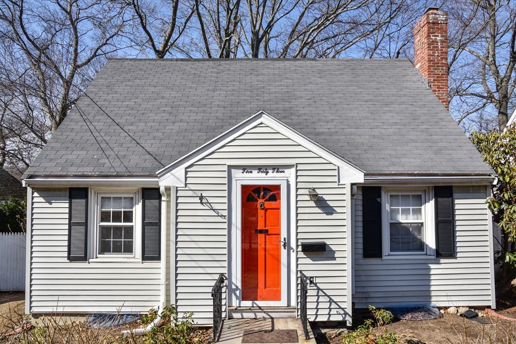 543 Poplar Street - Photo 1