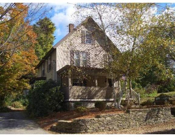 4 Merrick Ave - Photo 1