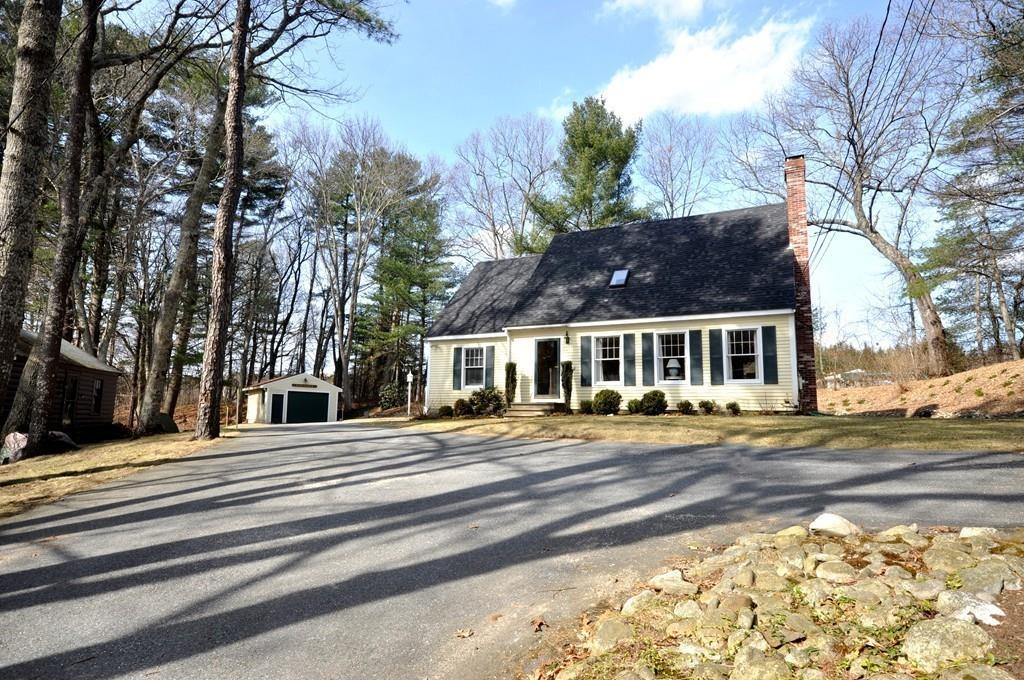 868 Concord St. - Photo 1