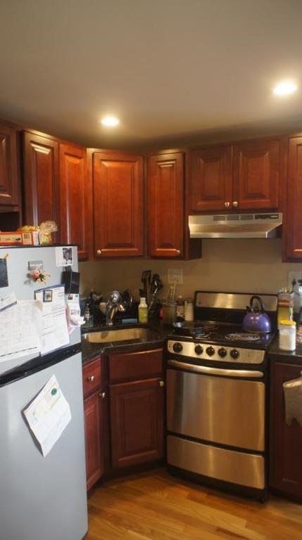 4 Boylston Pl. - Photo 1