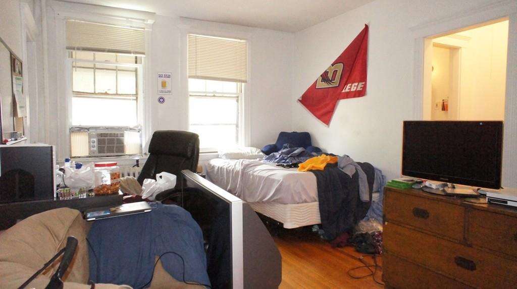 24 Sidlaw Rd. - Photo 1