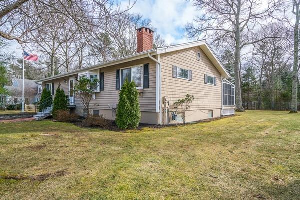 8 Timber Way - Photo 1