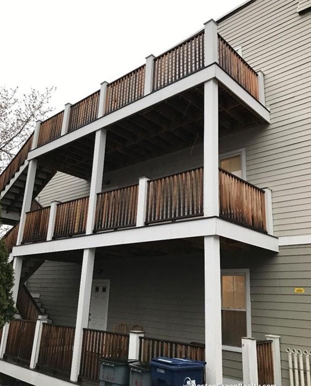142 Centre - Photo 1