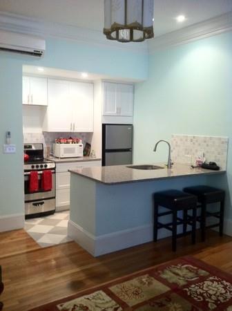 86 Commonwealth - Photo 1